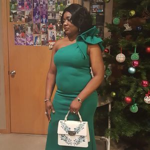 Meet your Posher, Nadege